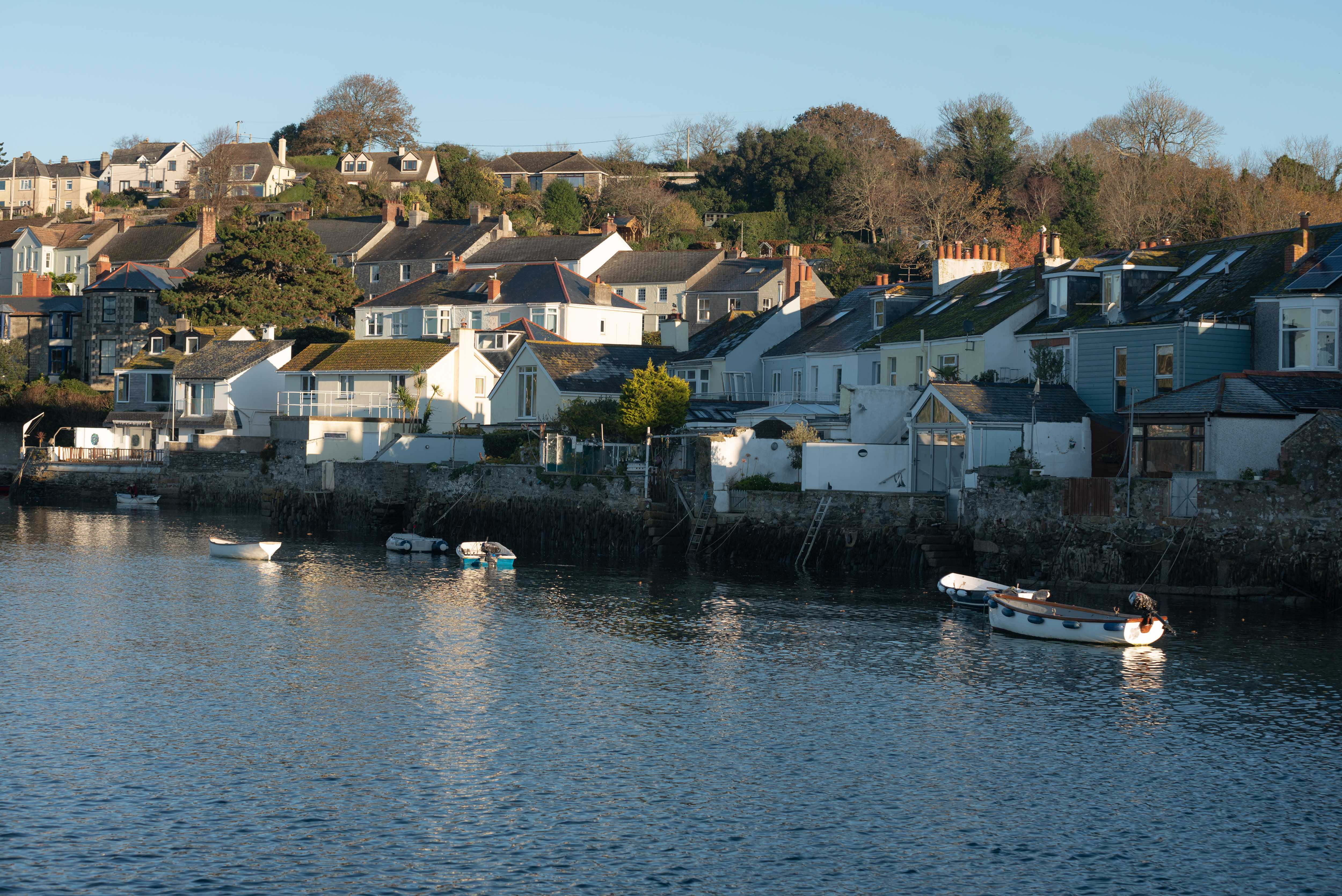 flushing-holiday-cottages-cornwall-from-the-riverside